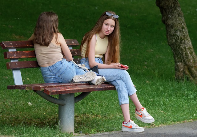 how family affects teenagers mental health