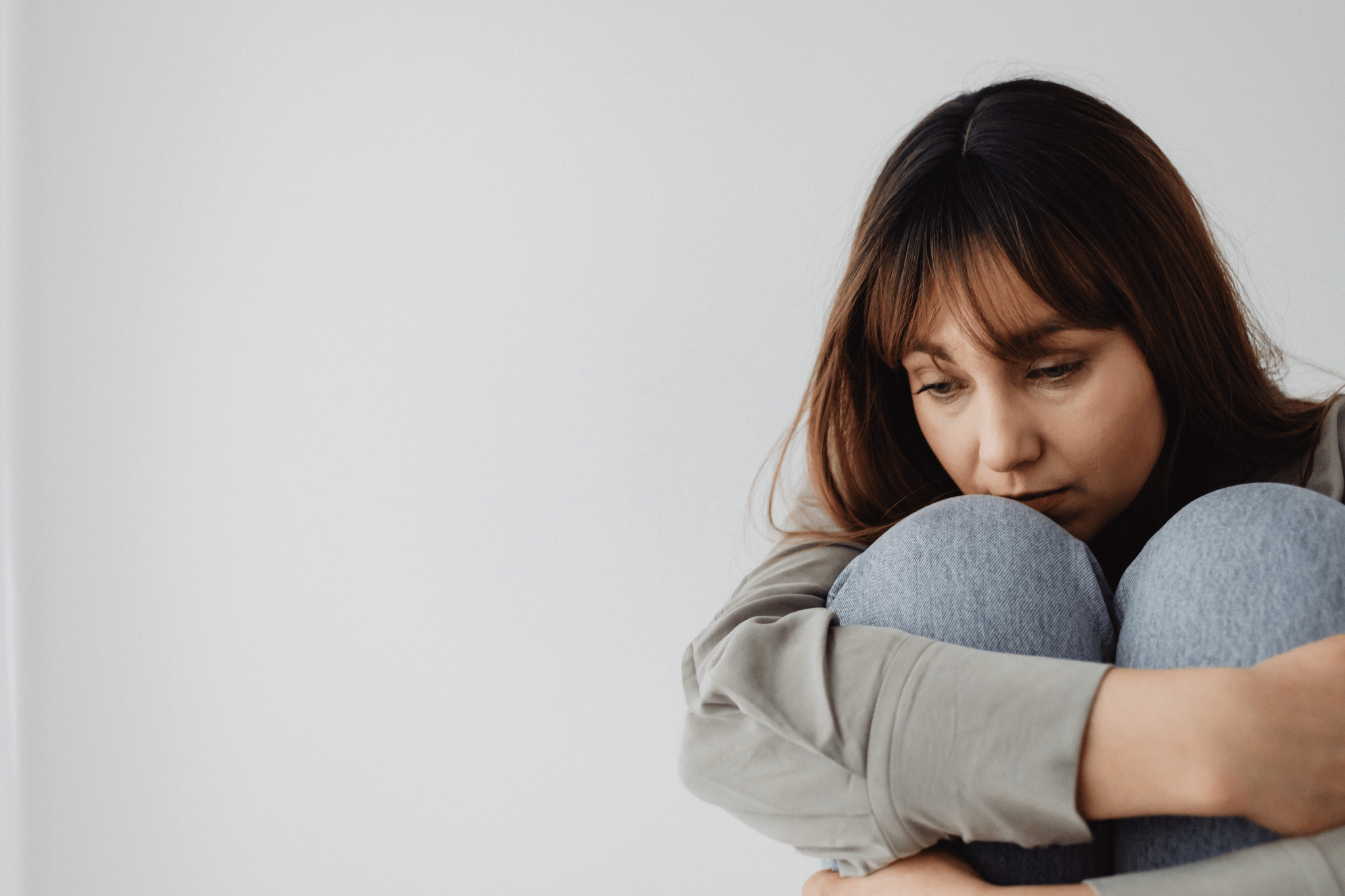 Teens with depression issues Teens with depression